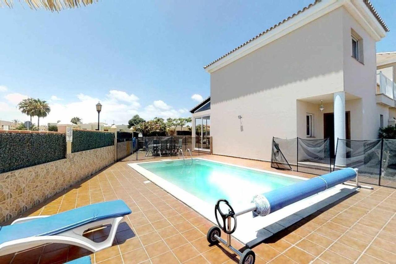 Anju Villas Villa At 100 Meters Far Of The Beach Corralejo Exterior photo